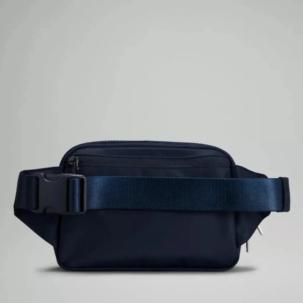 Lululemon Everywhere Belt Bag Large 2L NWT